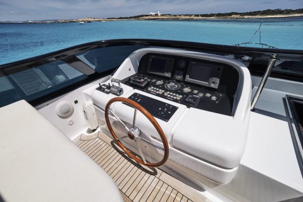 MAIORA 99 vip yacht rent ibiza