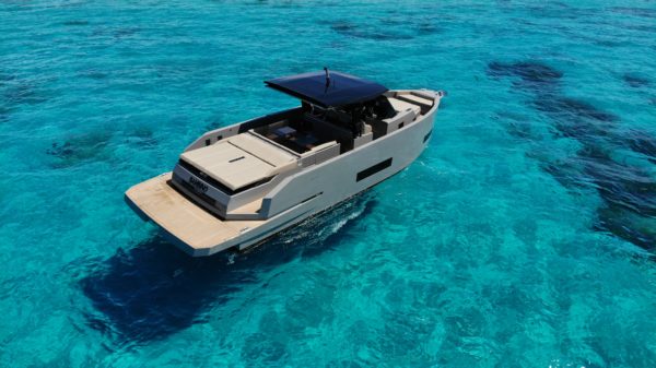 De Antonio 42 boat rent ibiza