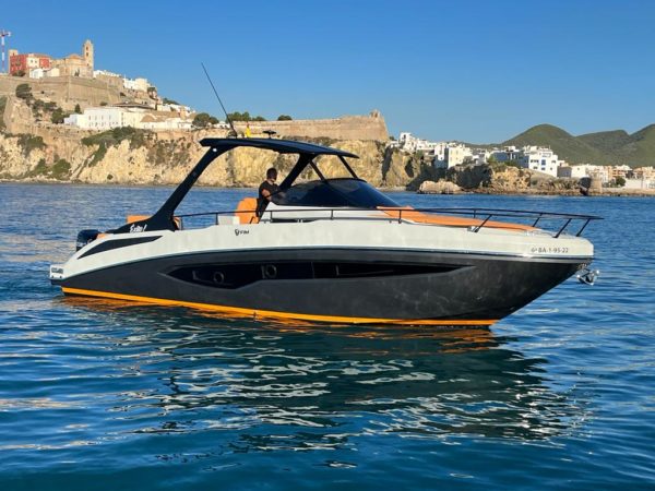 regina boat charter ibiza